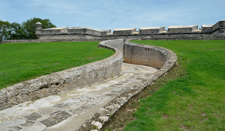 estados-campeche-murallas-000