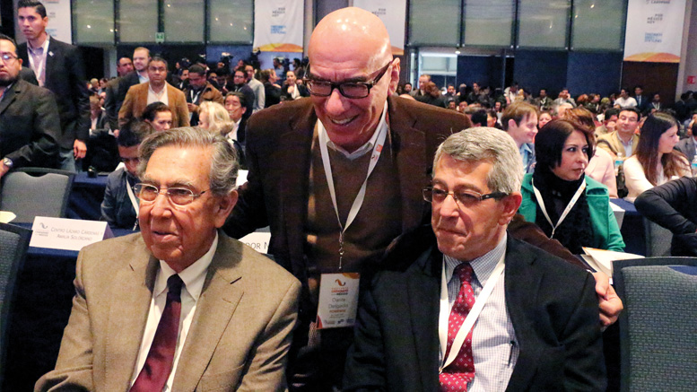 Cuauhtemoc  Cardenas Solorzano En el evento participaron el ingeniero Cuauhtémoc Cárdenas, el Coordinador Nacional de Movimiento Ciudadano, Dante Delgado, y el investigador Mauricio Merino.